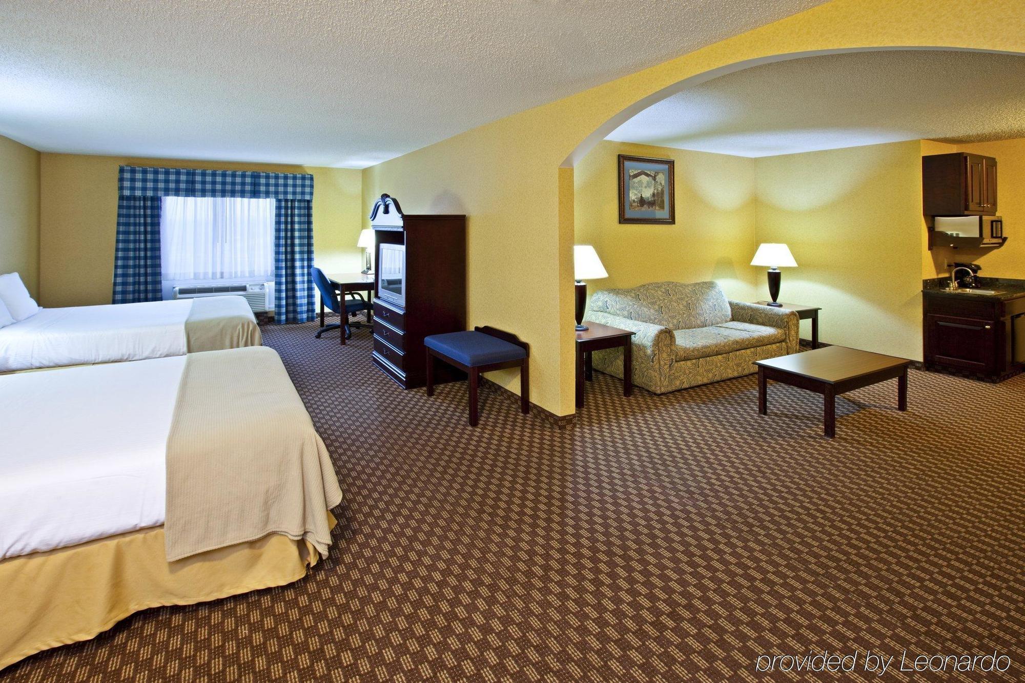 Holiday Inn Express Hotel & Suites Frankfort By Ihg Zimmer foto